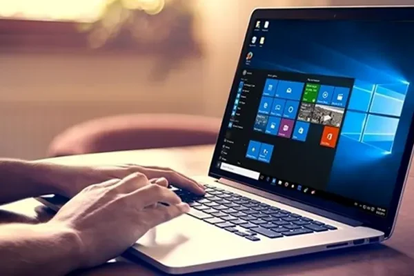 نحوه فعال کردن تم های مخفی در ویندوز